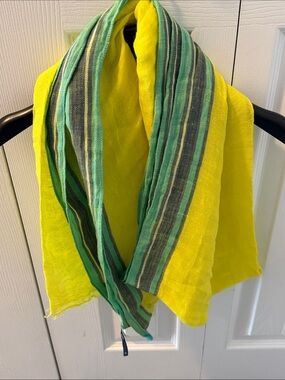 GAP Vibrant Yellow & Green Striped Lightweight Scarf